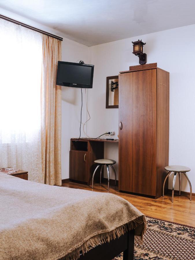 Filvarok Hotel Brody Exterior foto