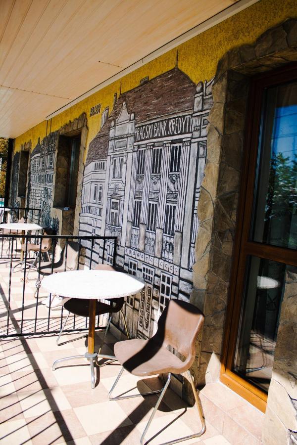 Filvarok Hotel Brody Exterior foto