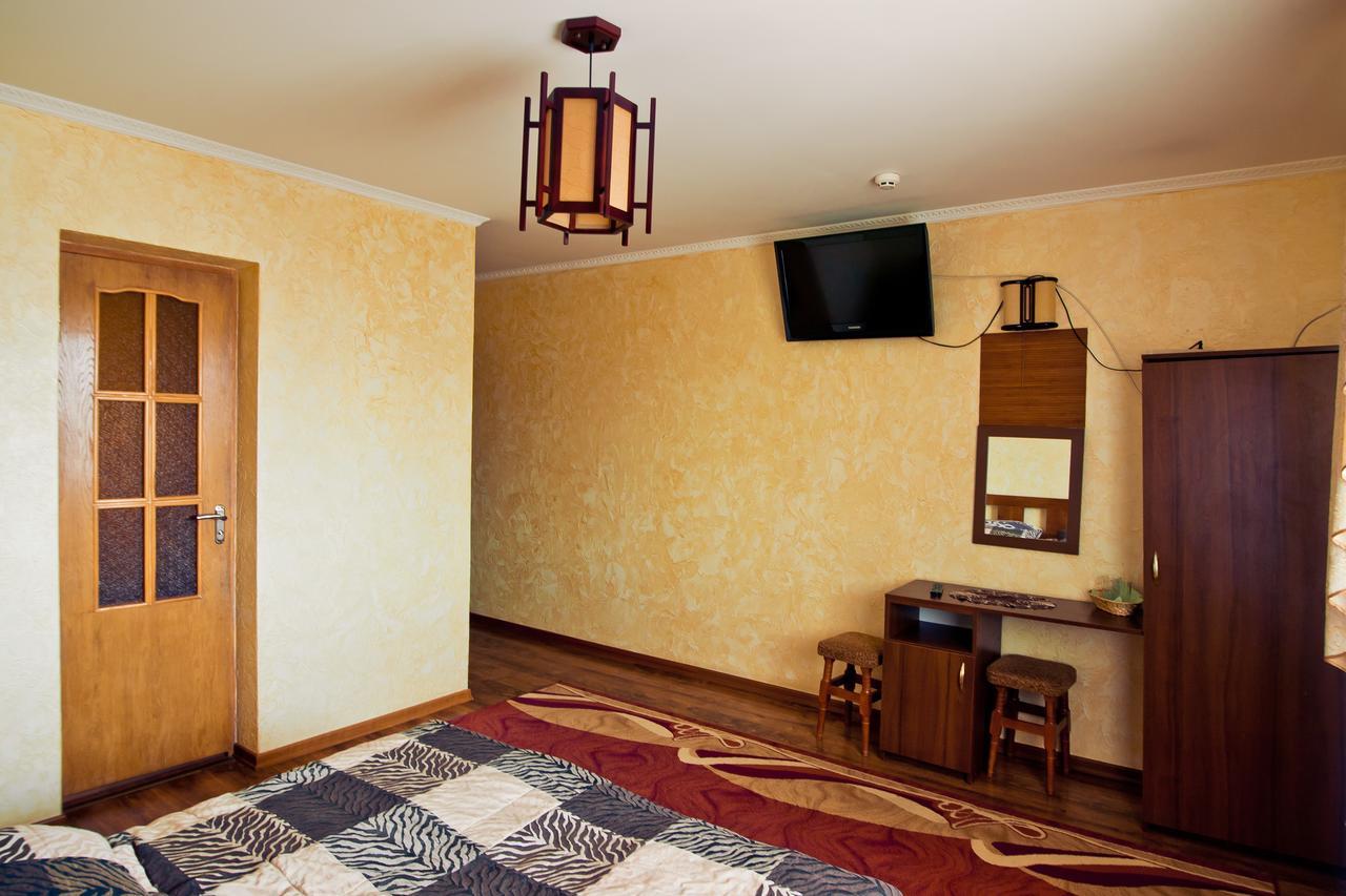 Filvarok Hotel Brody Exterior foto